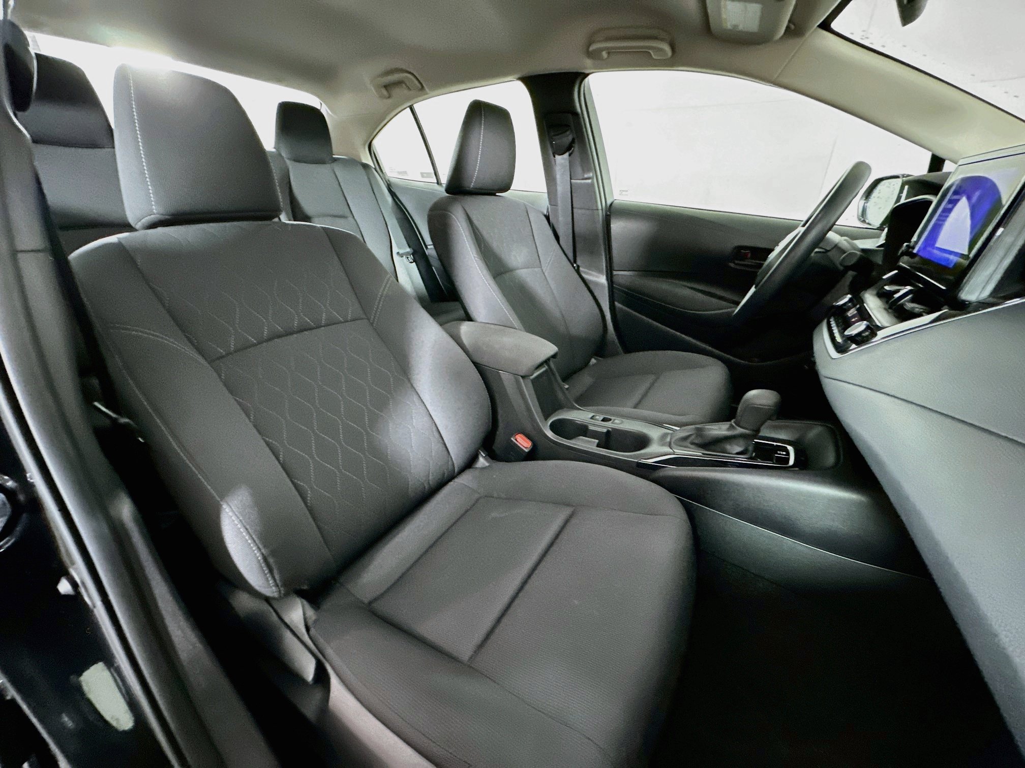 Used 2026 Toyota Corolla LE FWD image 29