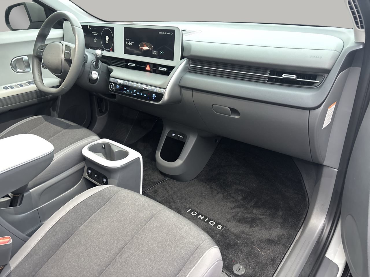 Used 2024 Hyundai Ioniq 5 SEL image 12