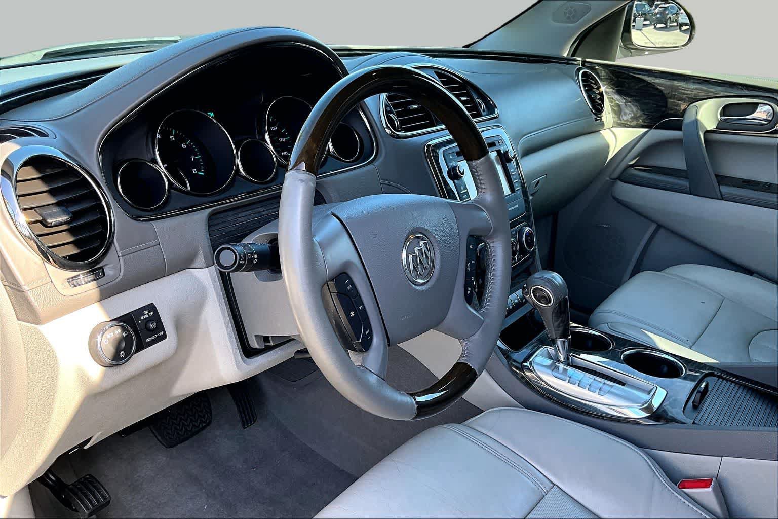 Used 2013 Buick Enclave Leather w/ Trailering Provision Package AWD/4WD image 16