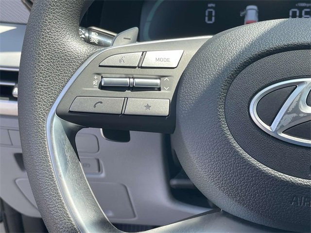 Certified 2025 Hyundai Palisade SE image 15