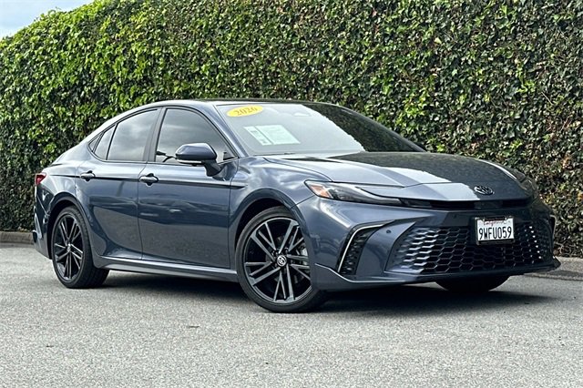 Used 2026 Toyota Camry XSE image 2