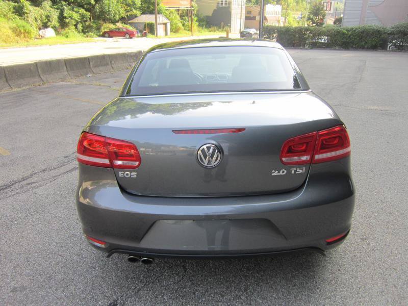 Used 2013 Volkswagen Eos Komfort FWD image 10