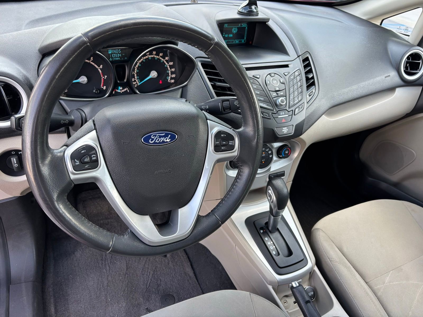 Used 2016 Ford Fiesta SE FWD image 21