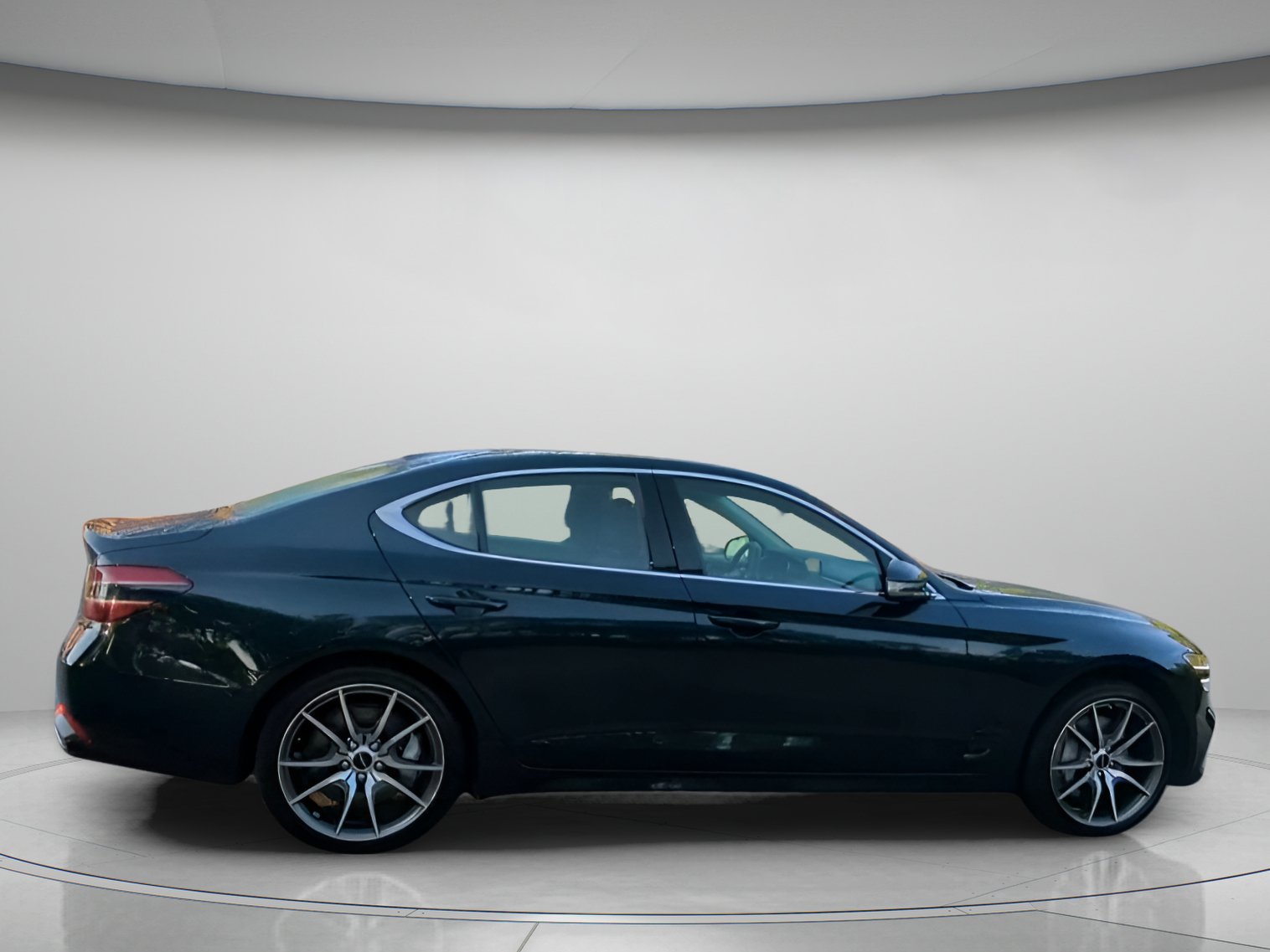 Used 2025 Genesis G70 2.5T AWD/4WD image 31