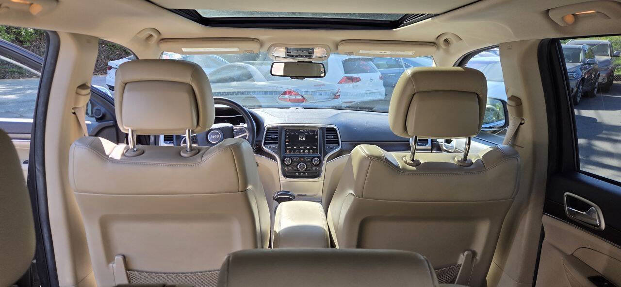 Used 2014 Jeep Grand Cherokee Limited w/ Luxury Group II AWD/4WD image 15