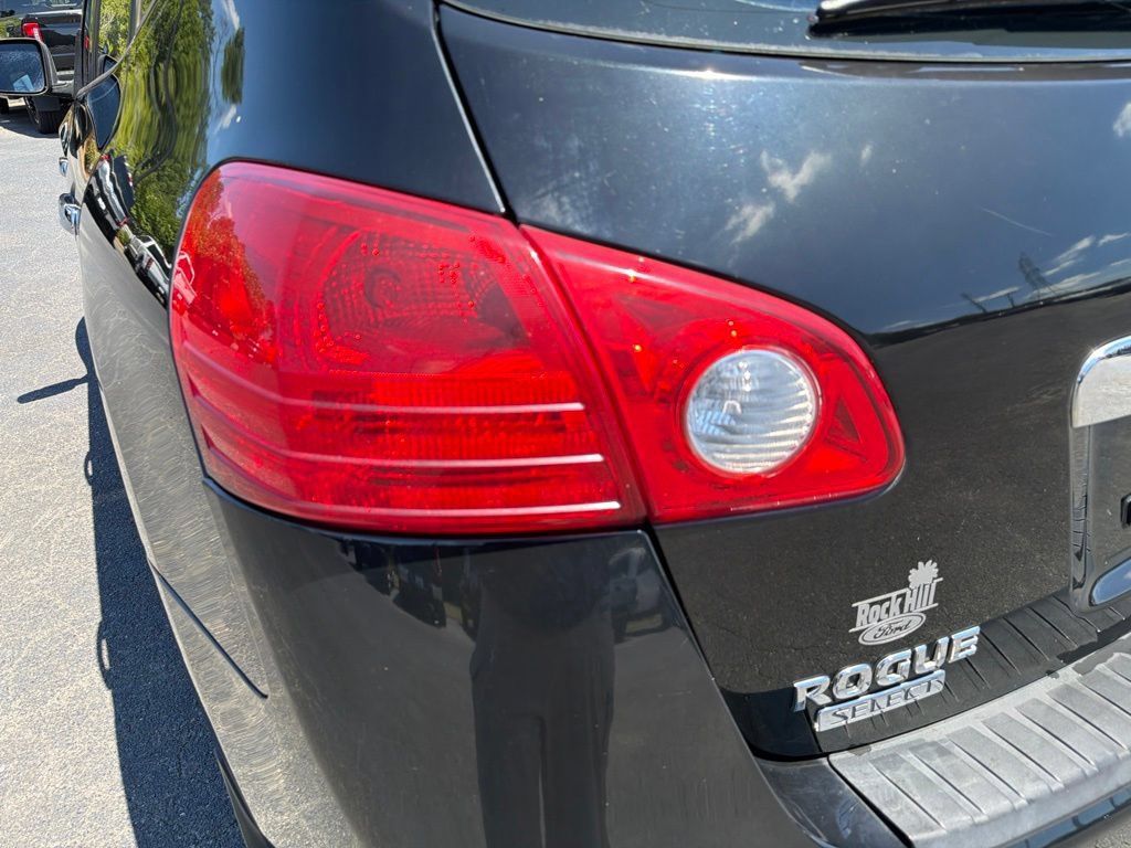 Used 2014 Nissan Rogue S AWD/4WD image 20