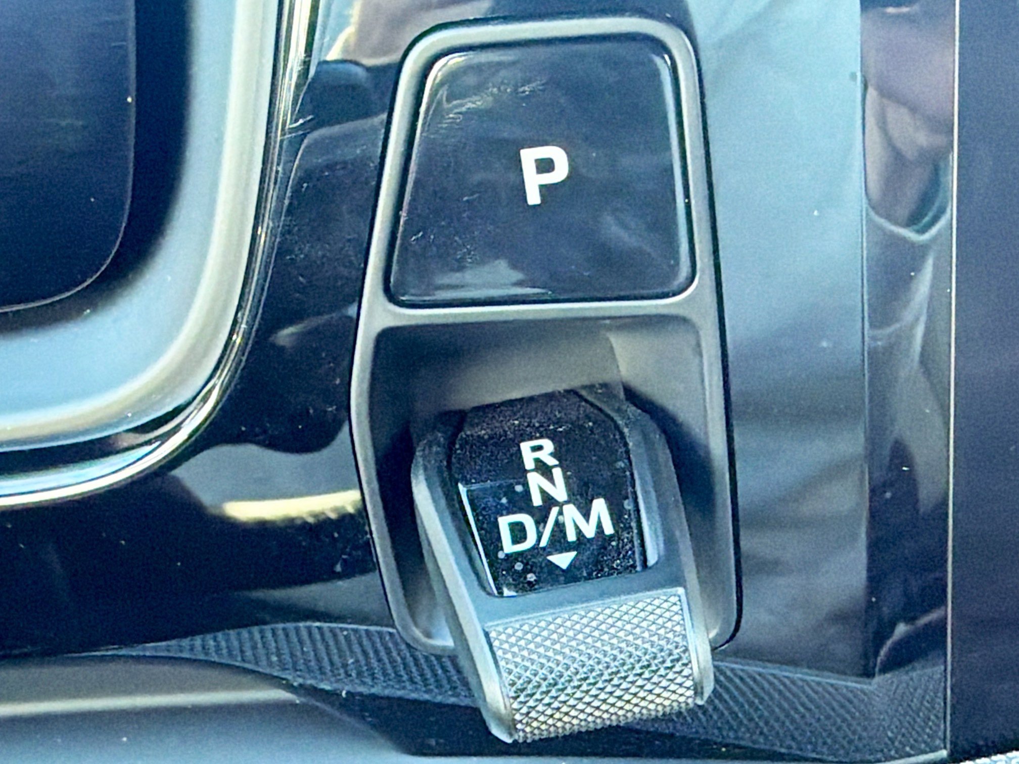 Used 2024 Porsche Cayenne S image 29