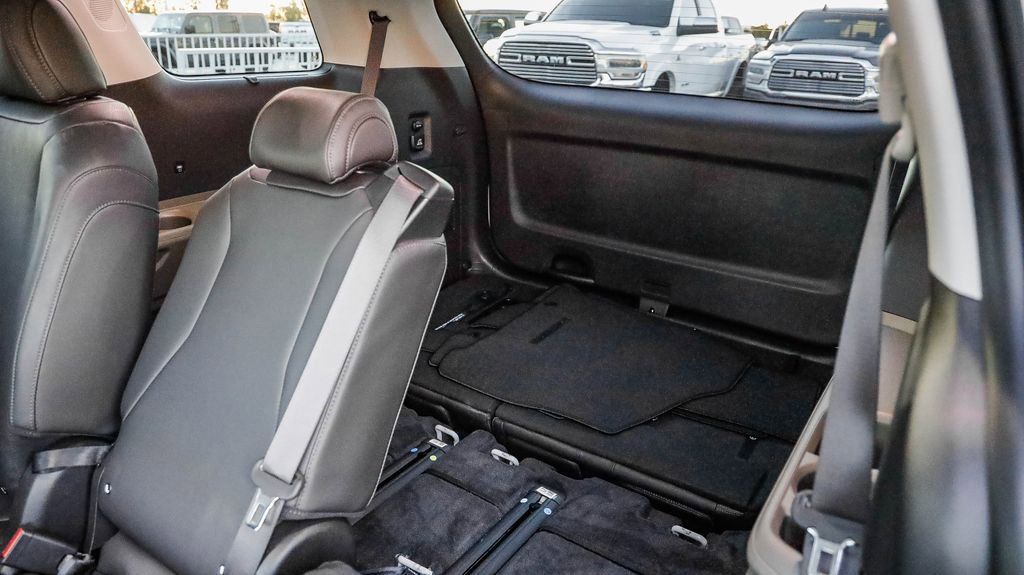 Used 2026 Kia Carnival SX image 21