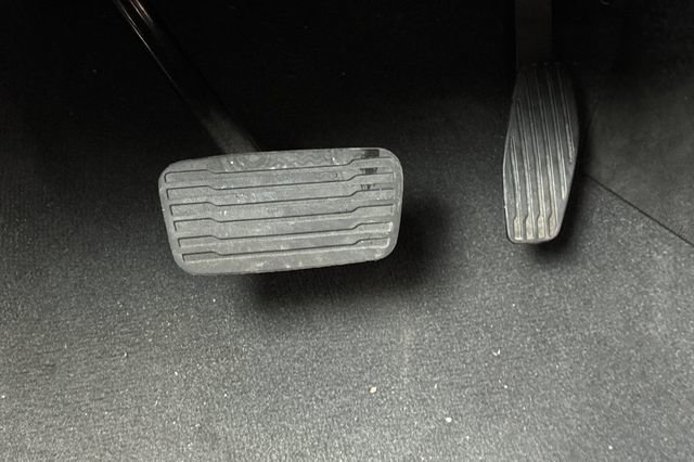 Used 2025 Chevrolet Silverado 1500 LT image 41