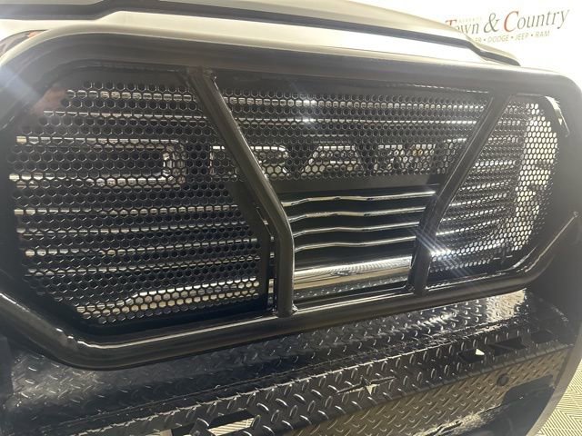 Used 2024 RAM 4500 Laramie image 5