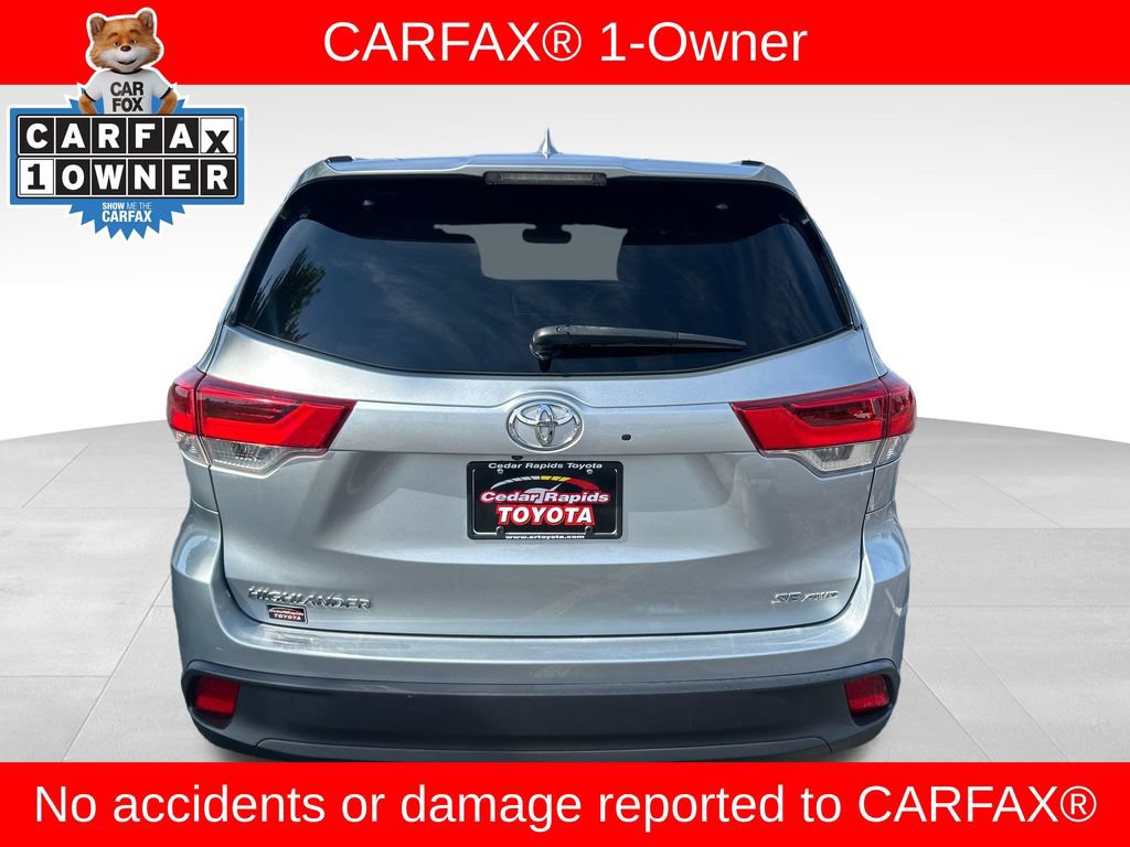 Used 2018 Toyota Highlander SE AWD/4WD image 4