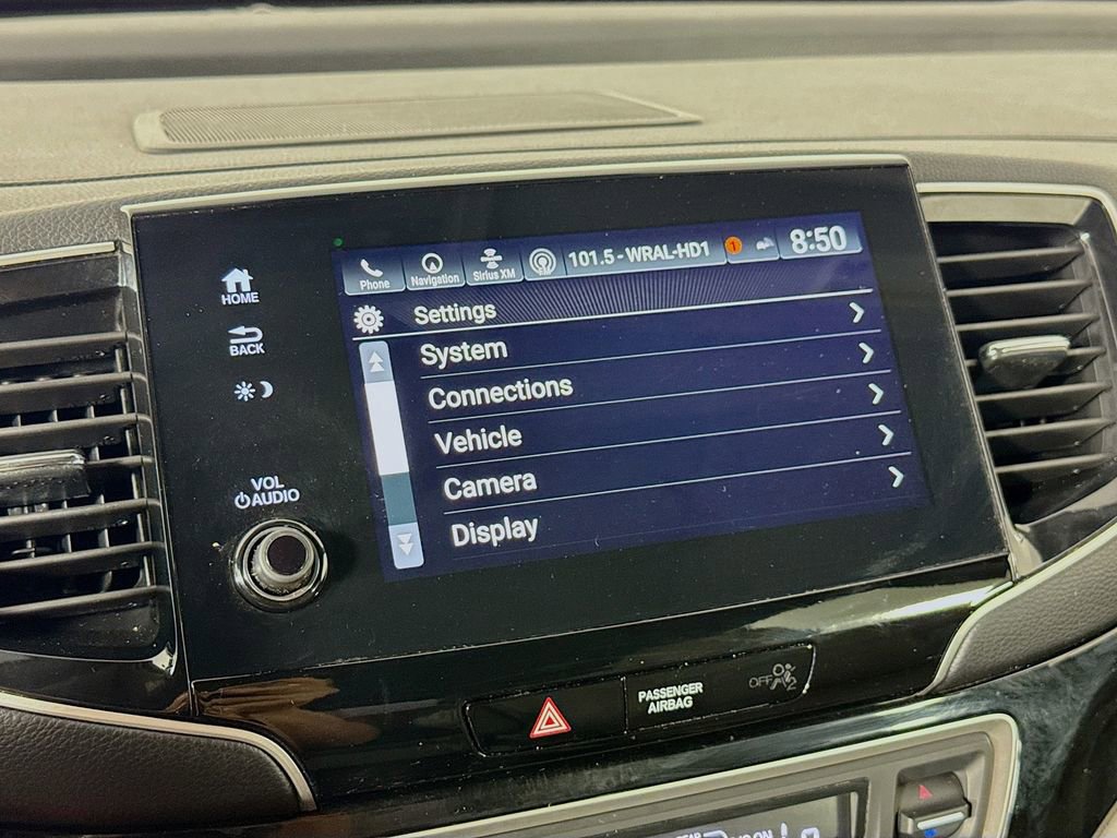 Used 2019 Honda Pilot Touring image 44