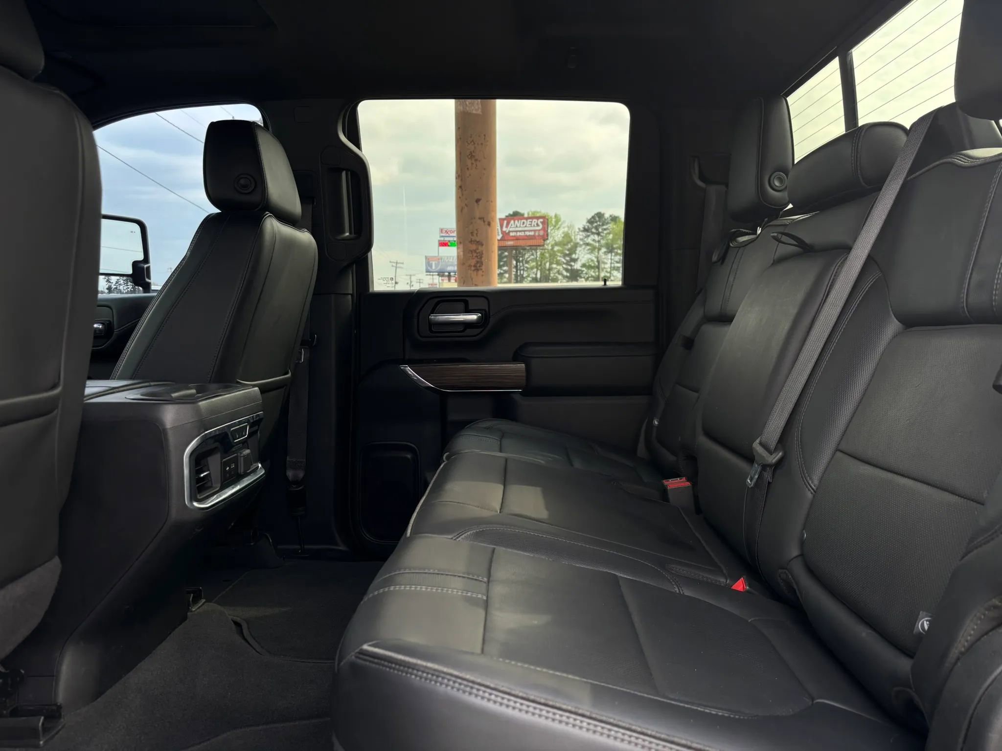 Used 2020 Chevrolet Silverado 2500 High Country image 21