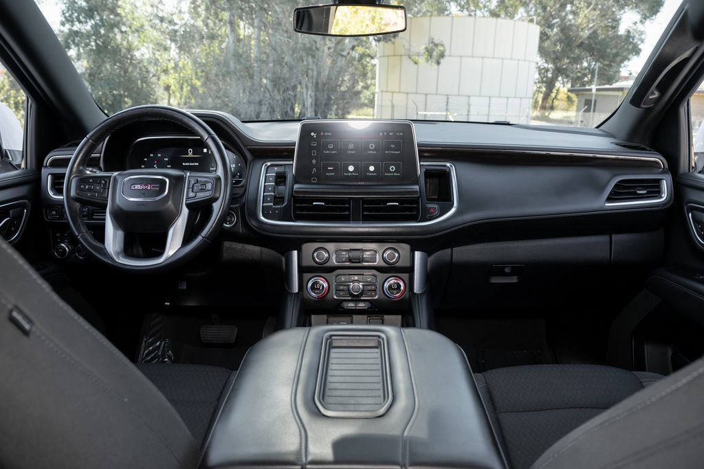Used 2022 GMC Yukon XL SLE w/ Gmc Pro Safety Plus Package image 24