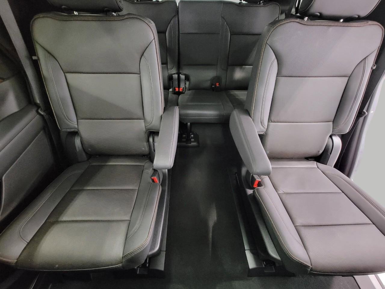 Used 2024 Chevrolet Tahoe High Country image 28