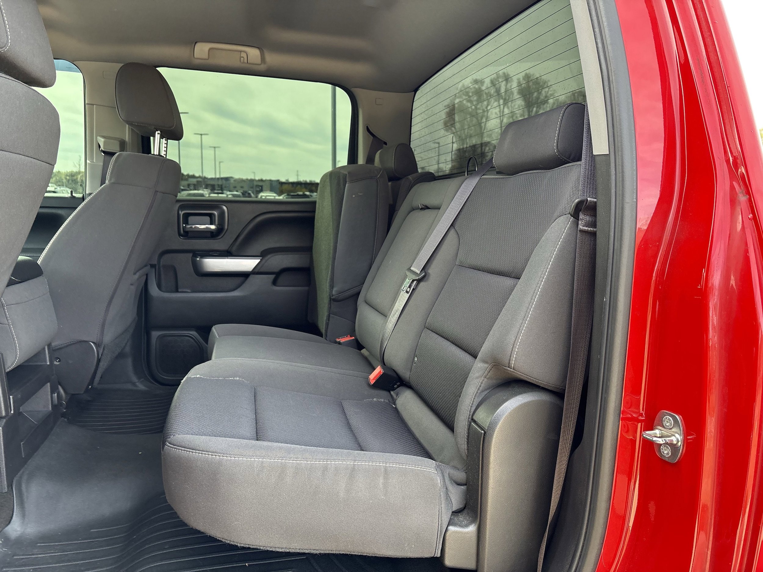 Used 2017 Chevrolet Silverado 1500 LT w/ All Star Edition AWD/4WD image 30