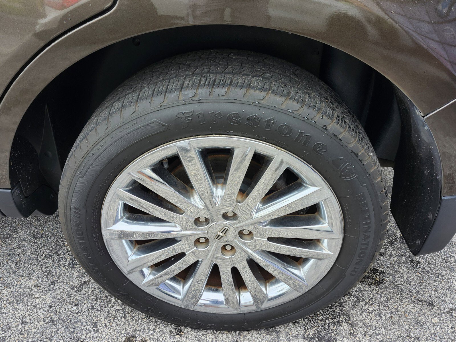 Used 2011 Lincoln MKX 2WD w/ 102A Rapid Spec Order Code image 16