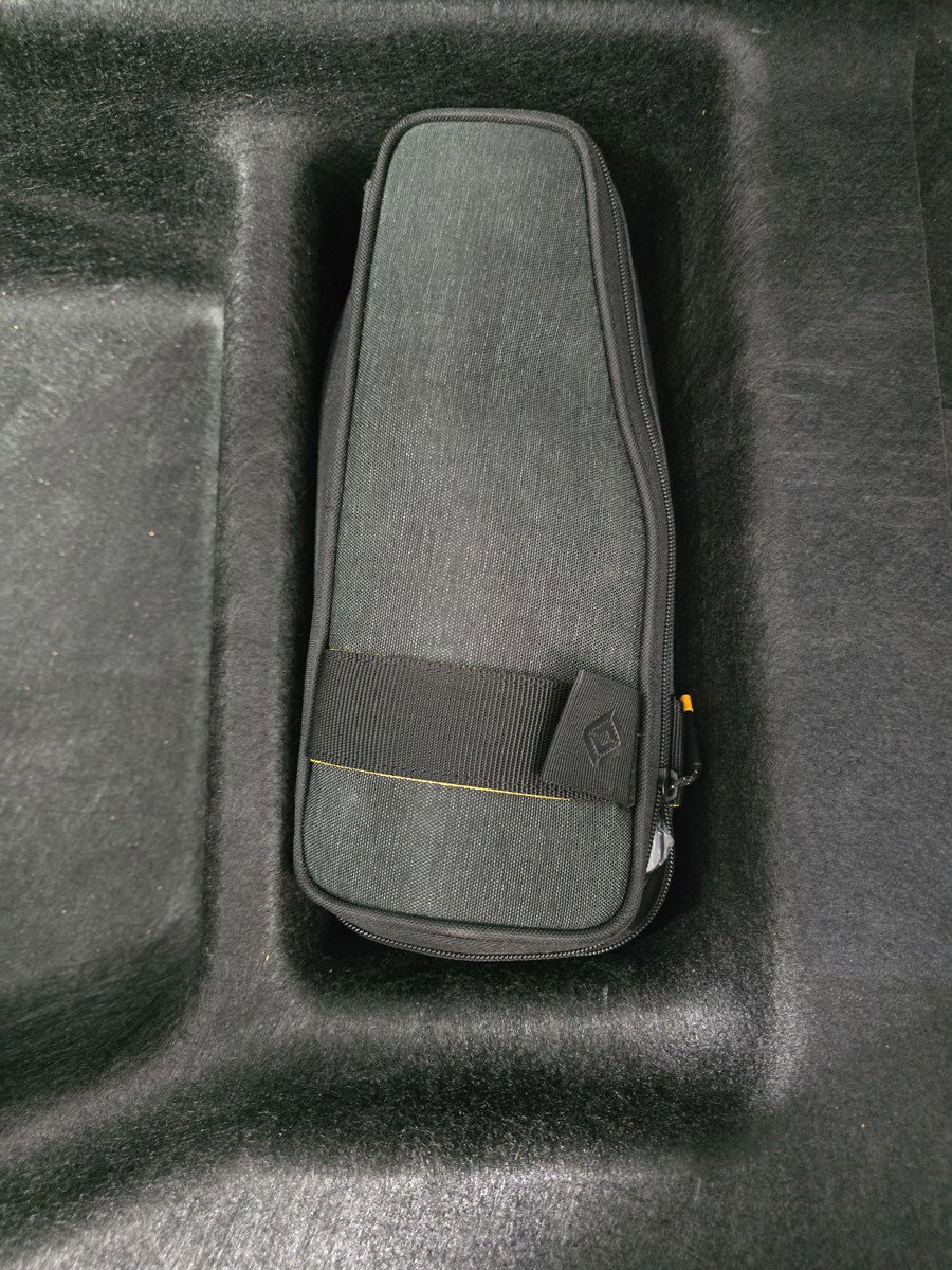 Used 2024 Rivian R1S Adventure AWD/4WD image 34