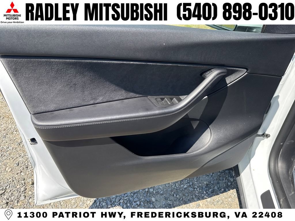 Used 2021 Tesla Model Y Long Range image 5