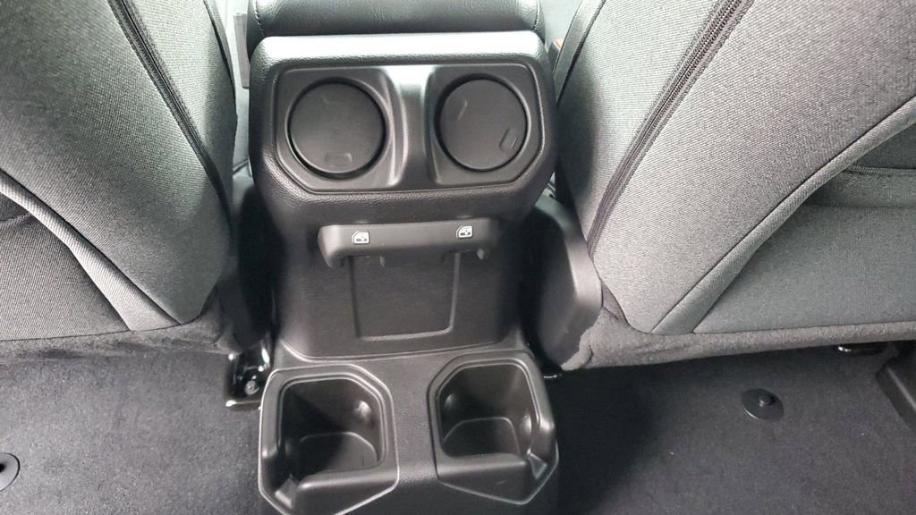 New 2026 Jeep Gladiator Sport image 12