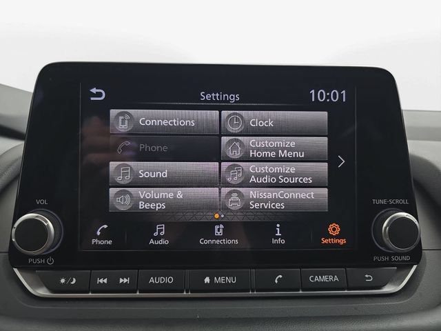 Used 2026 Nissan Rogue SV FWD image 21