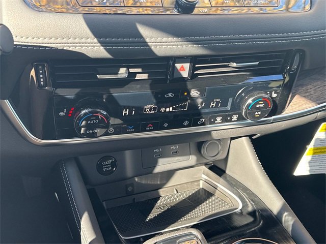 New 2026 Nissan Rogue Platinum w/ Platinum Premium Package image 33