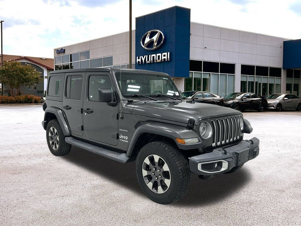 Used 2018 Jeep Wrangler Unlimited Sahara image 7
