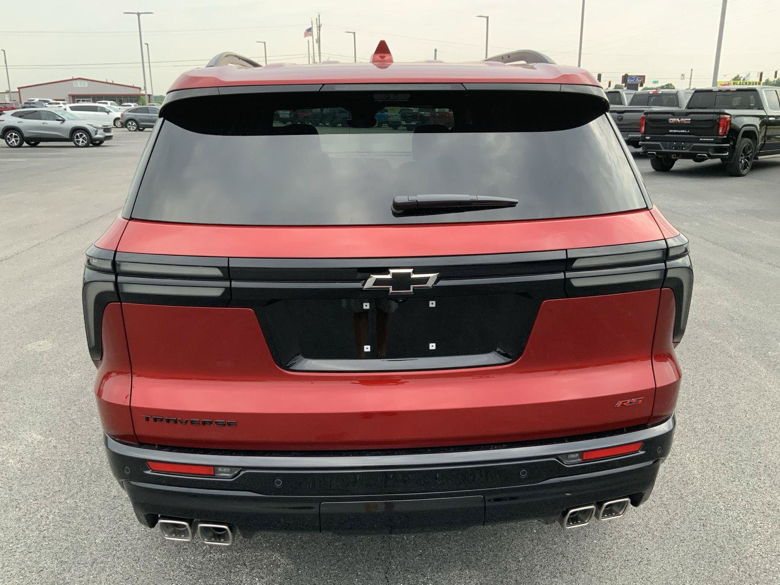 New 2026 Chevrolet Traverse RS w/ LPO, Floor Liner Package FWD image 9