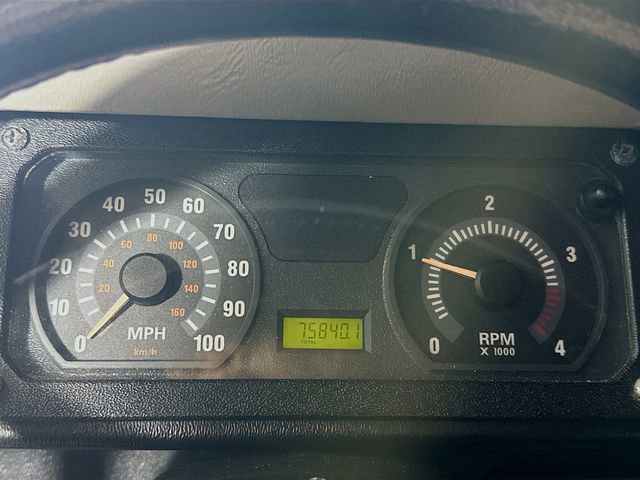 Used 2003 HUMMER H1 4-Door Open Top image 13