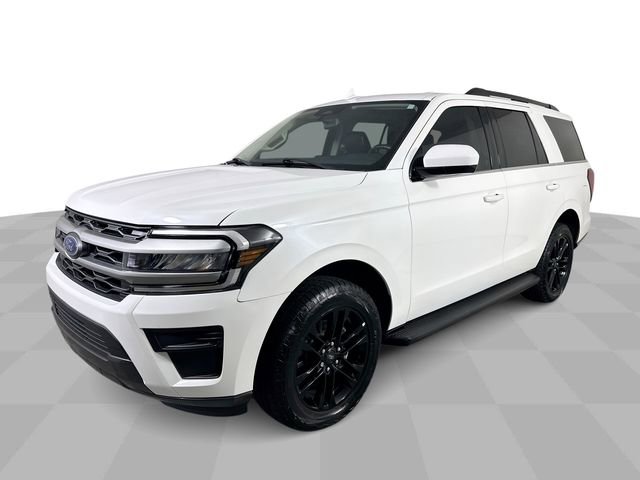 Used 2024 Ford Expedition XLT AWD/4WD image 4