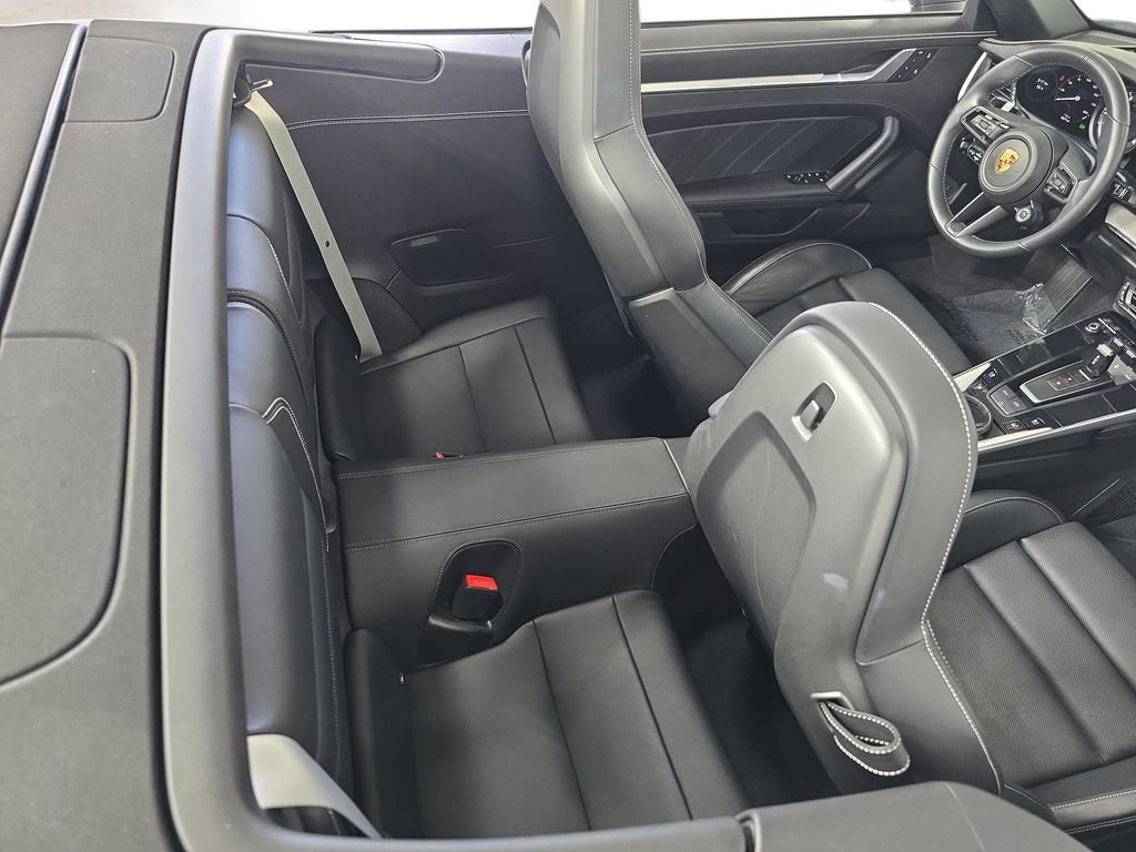 Used 2024 Porsche 911 Carrera S RWD image 26