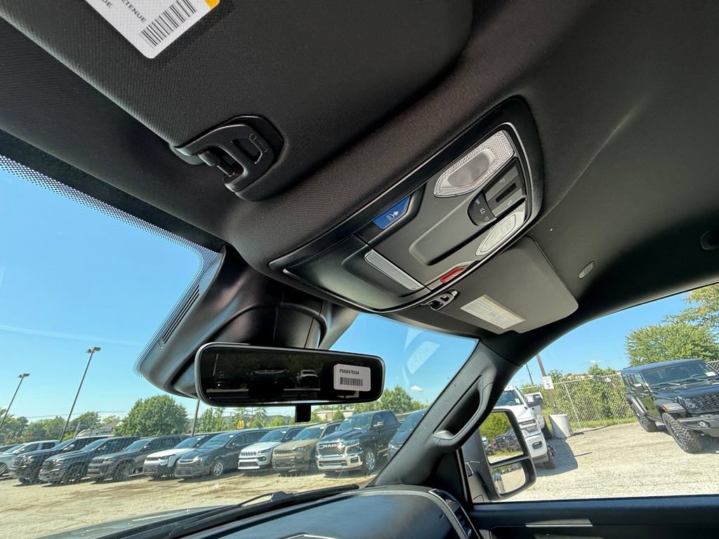 New 2026 RAM 3500 Tradesman AWD/4WD image 25