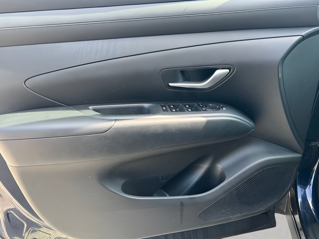 Used 2025 Hyundai Tucson Blue AWD/4WD image 14
