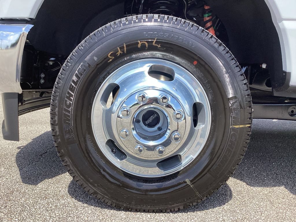 New 2026 Ford F350 Lariat AWD/4WD image 30