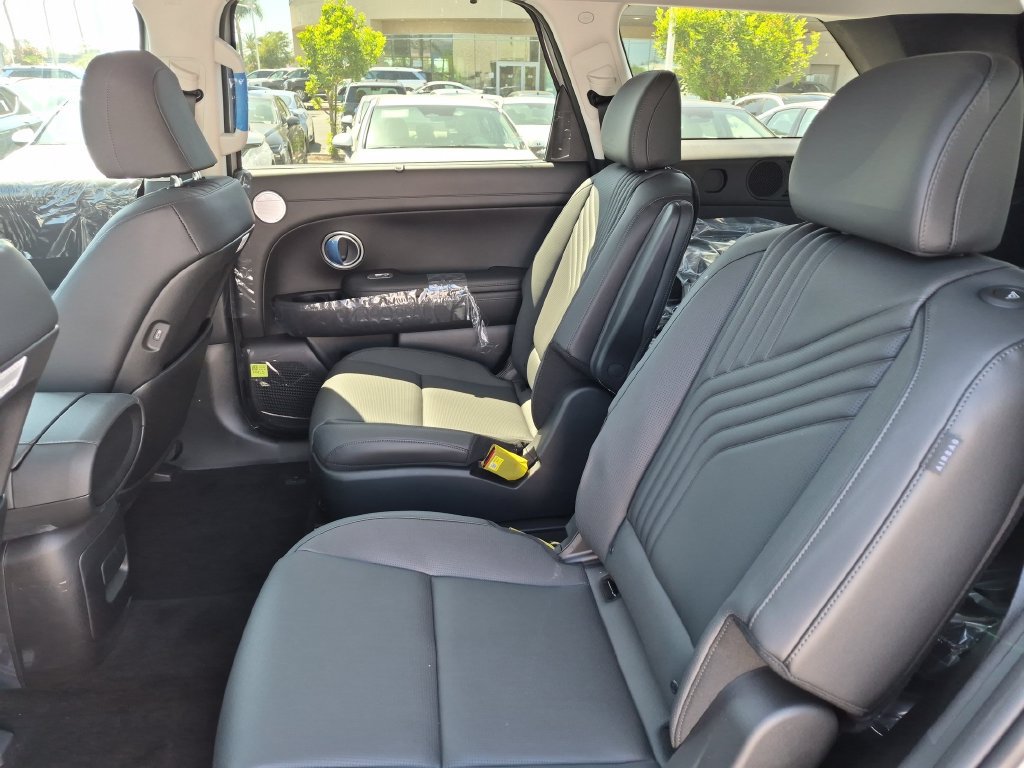 New 2027 Hyundai Palisade SEL Premium FWD image 30