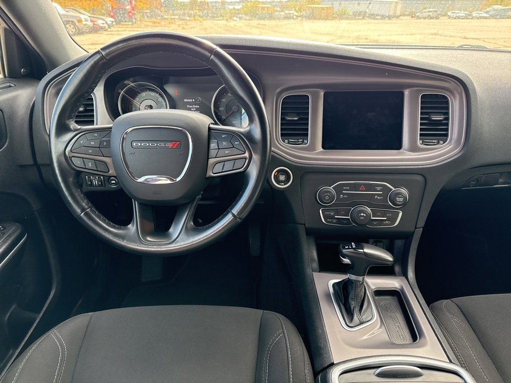 Used 2023 Dodge Charger SXT image 2