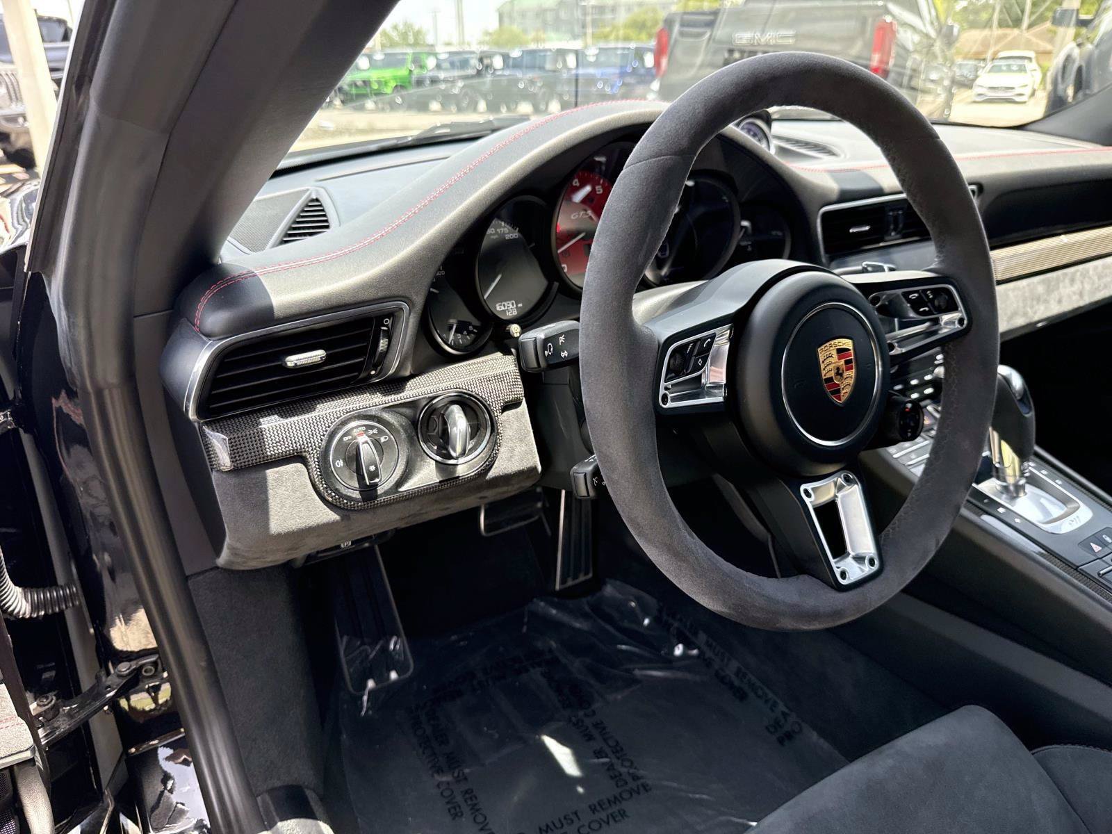 Used 2018 Porsche 911 Targa 4 GTS AWD/4WD image 20