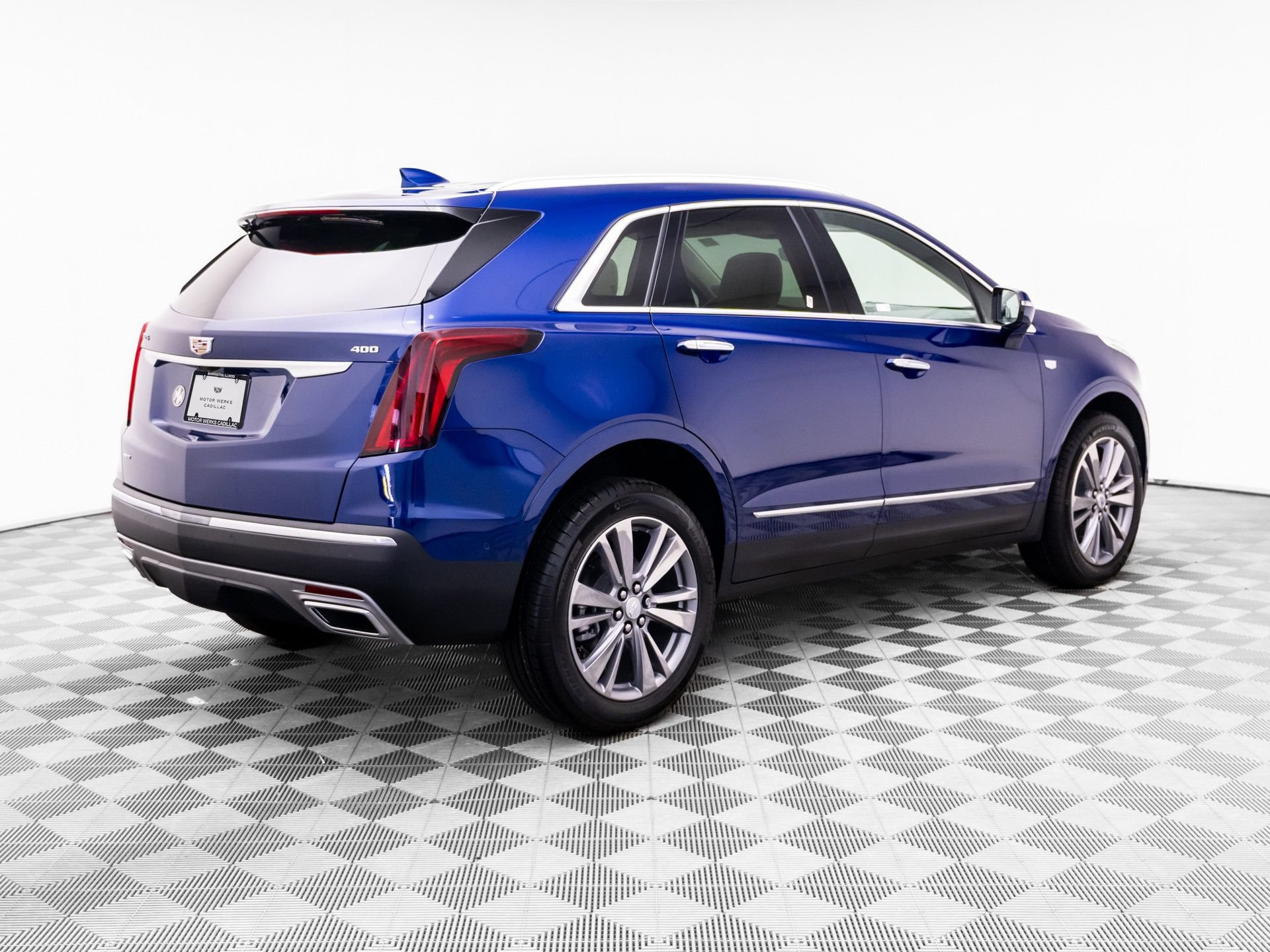 New 2026 Cadillac XT5 Premium Luxury w/ Driver Assist Package AWD/4WD image 5