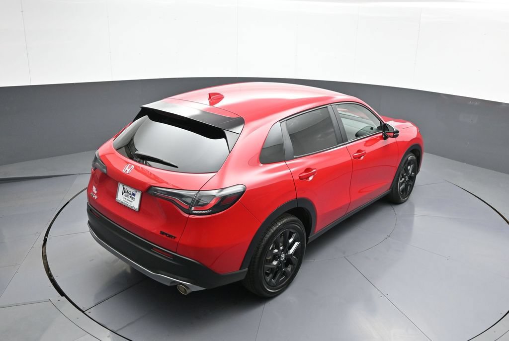 Certified 2025 Honda HR-V Sport image 36