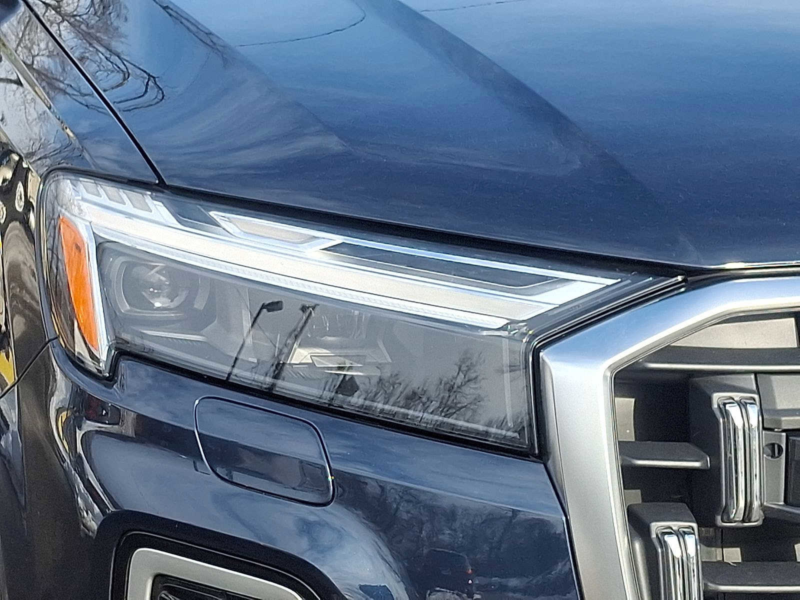 Certified 2025 Audi Q7 3.0T Premium w/ Convenience Package image 28