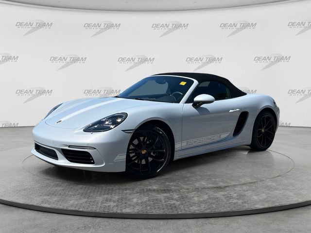Used 2024 Porsche 718 Boxster RWD image 3