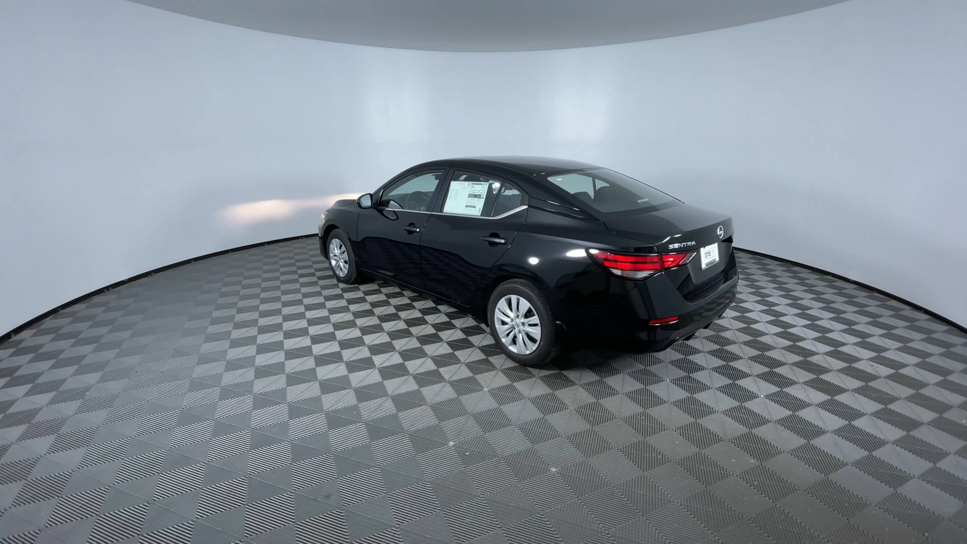 Certified 2025 Nissan Sentra S FWD image 7