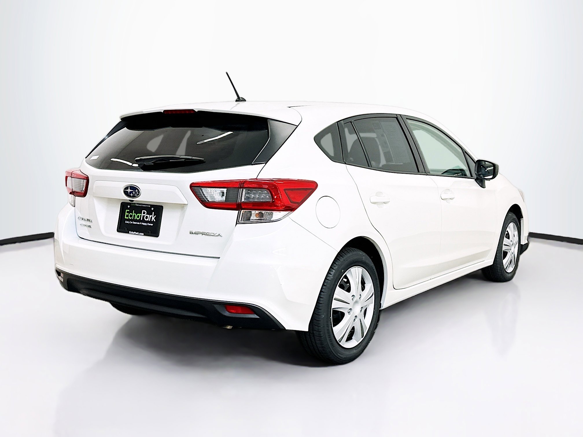 Used 2023 Subaru Impreza 2.0i image 9