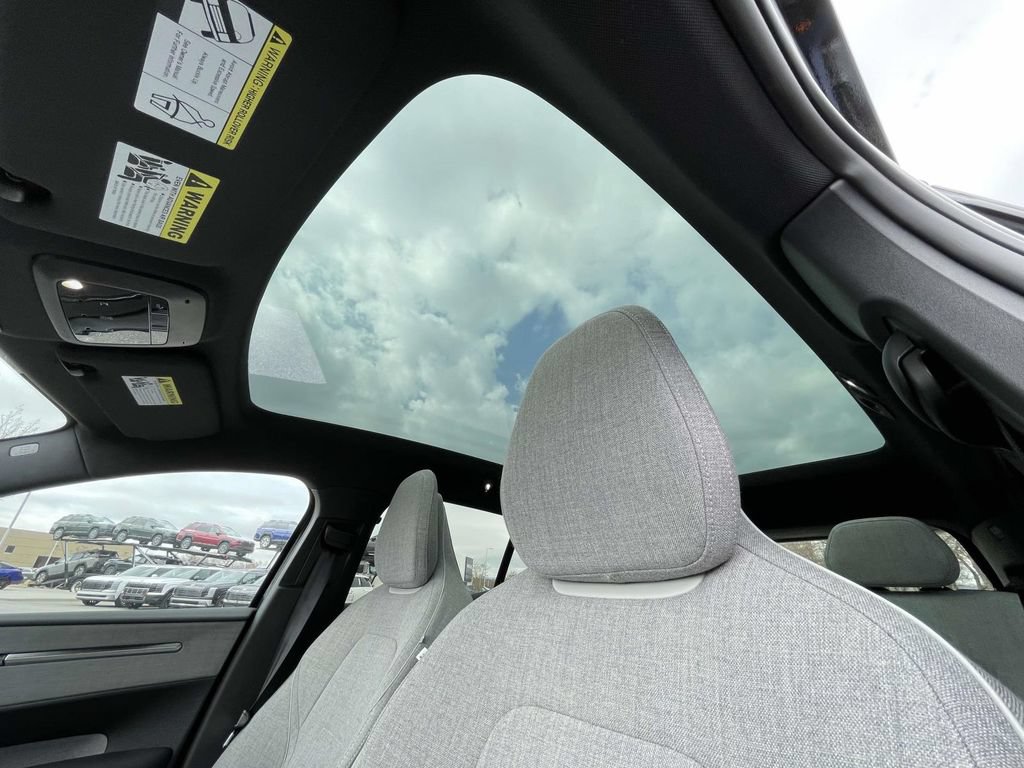 New 2025 Volvo EX30 Ultra w/ Protection Package Premier AWD/4WD image 9