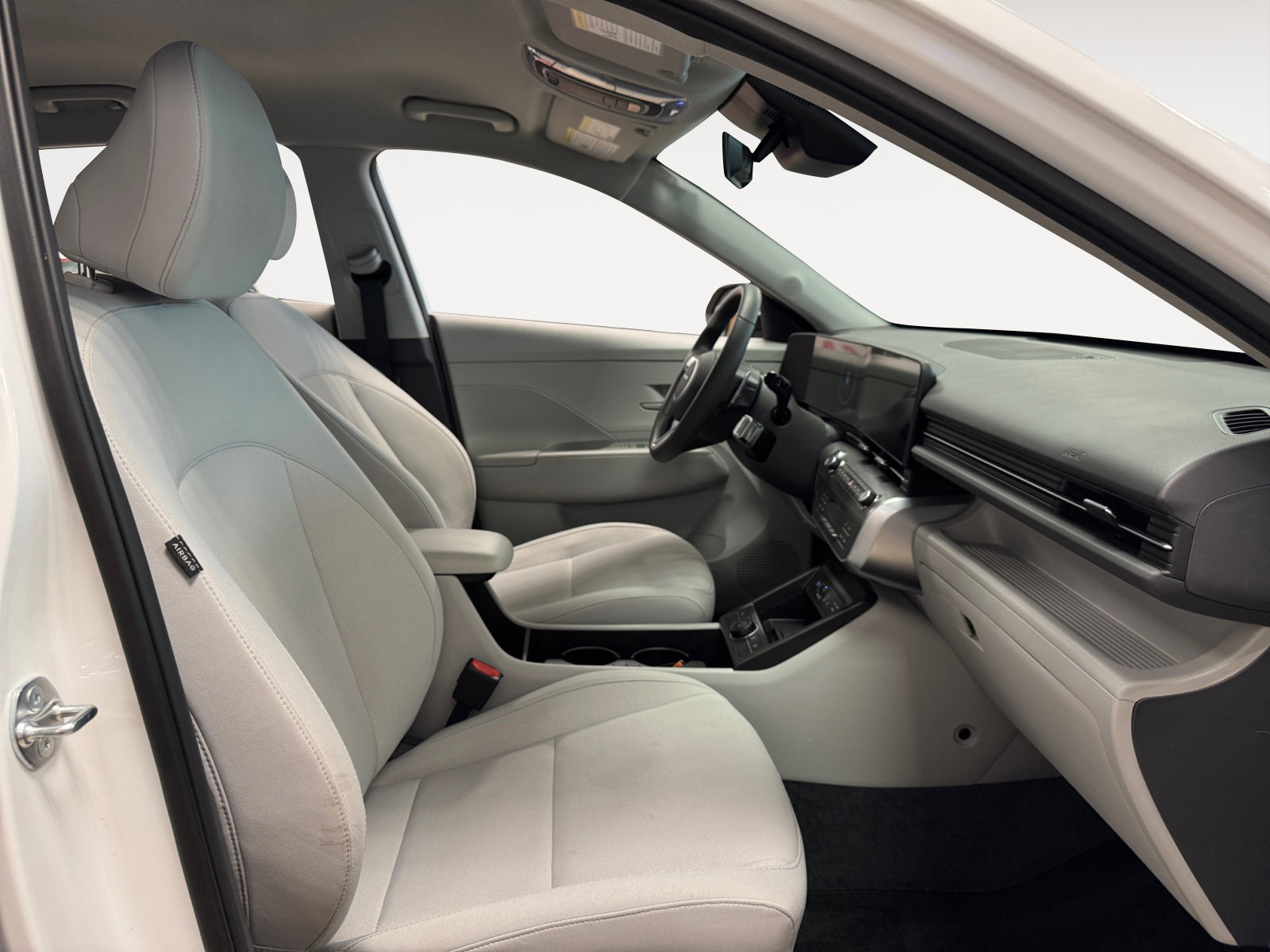 New 2025 Hyundai Kona SEL image 15