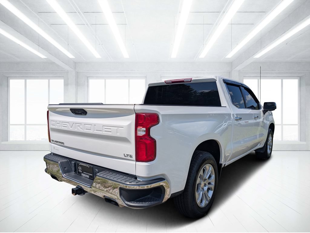 Used 2025 Chevrolet Silverado 1500 LTZ AWD/4WD image 3