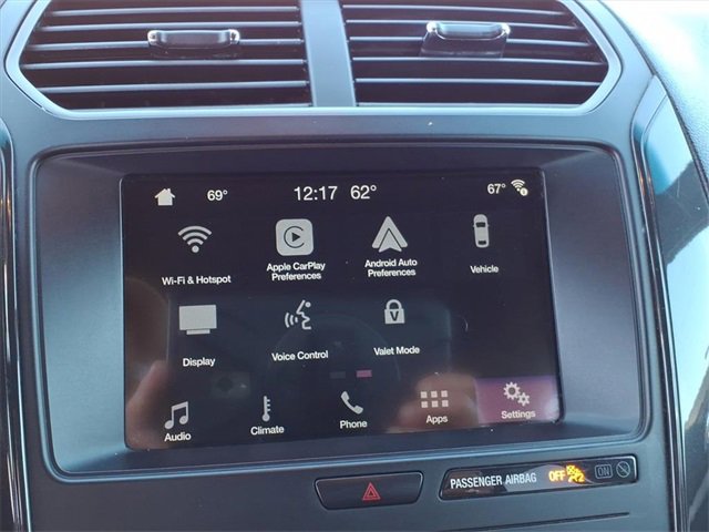 Used 2019 Ford Explorer XLT w/ Equipment Group 201A image 10