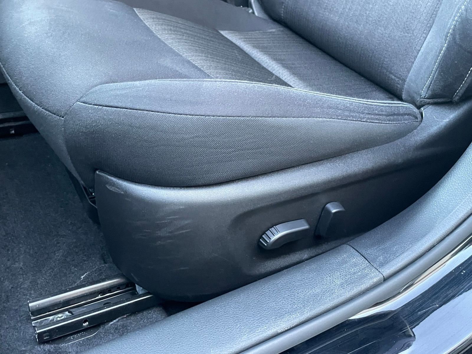 Used 2025 Nissan Altima 2.5 SV image 23