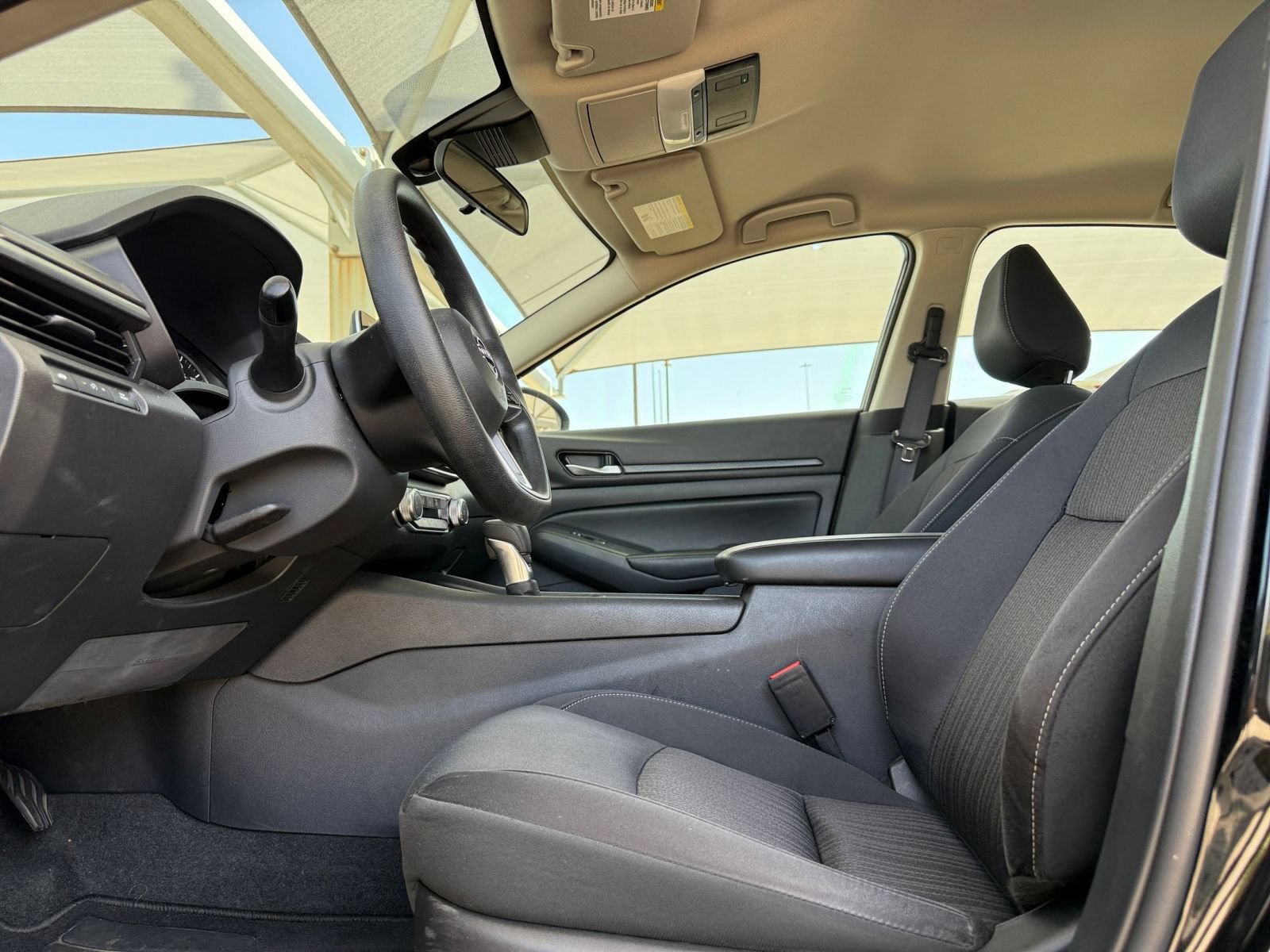 Used 2025 Nissan Altima 2.5 SV FWD image 22