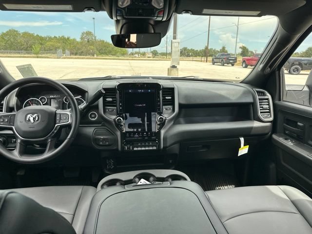 New 2027 RAM 3500 Tradesman AWD/4WD image 12
